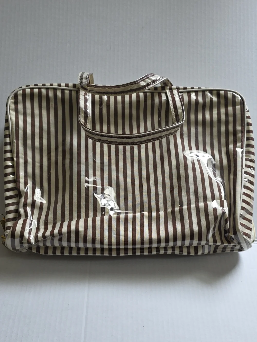 VINTAGE HENRI BENDEL MAKE UP CASE